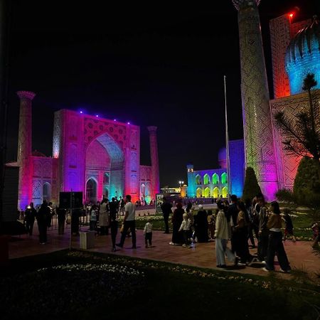 Registan Palace Samarkand Eksteriør billede